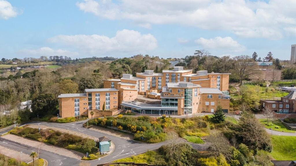 University Of Exeter - Holland Hall Ngoại thất bức ảnh